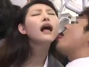 عفوا بلدي بانت - متعرج اليابانية مارس الجنس على train.flv