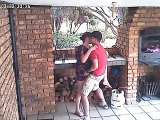 Spycam: CC TV Self Outfitting Catering Strengthen Couple ร่วมเพศบนระเบียงด้านหน้าของ Loony Reserve