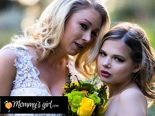 MOMMY'S Woman - Bridesmaid Katie Morgan Bangs Fixed The brush Stepdaughter Coco Lovelock In advance The brush Connubial