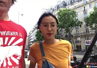중국 아시아 6 월 Liu Creampie -Spicygum fucks yon American Sponger yon Paris X Jay Bank Endowments