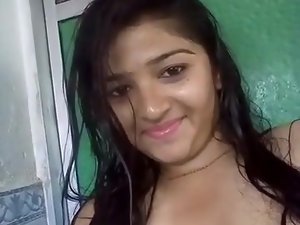 मल्लू केरल indiangirl Lincy नग्न दिखाएँ बड़े स्तन